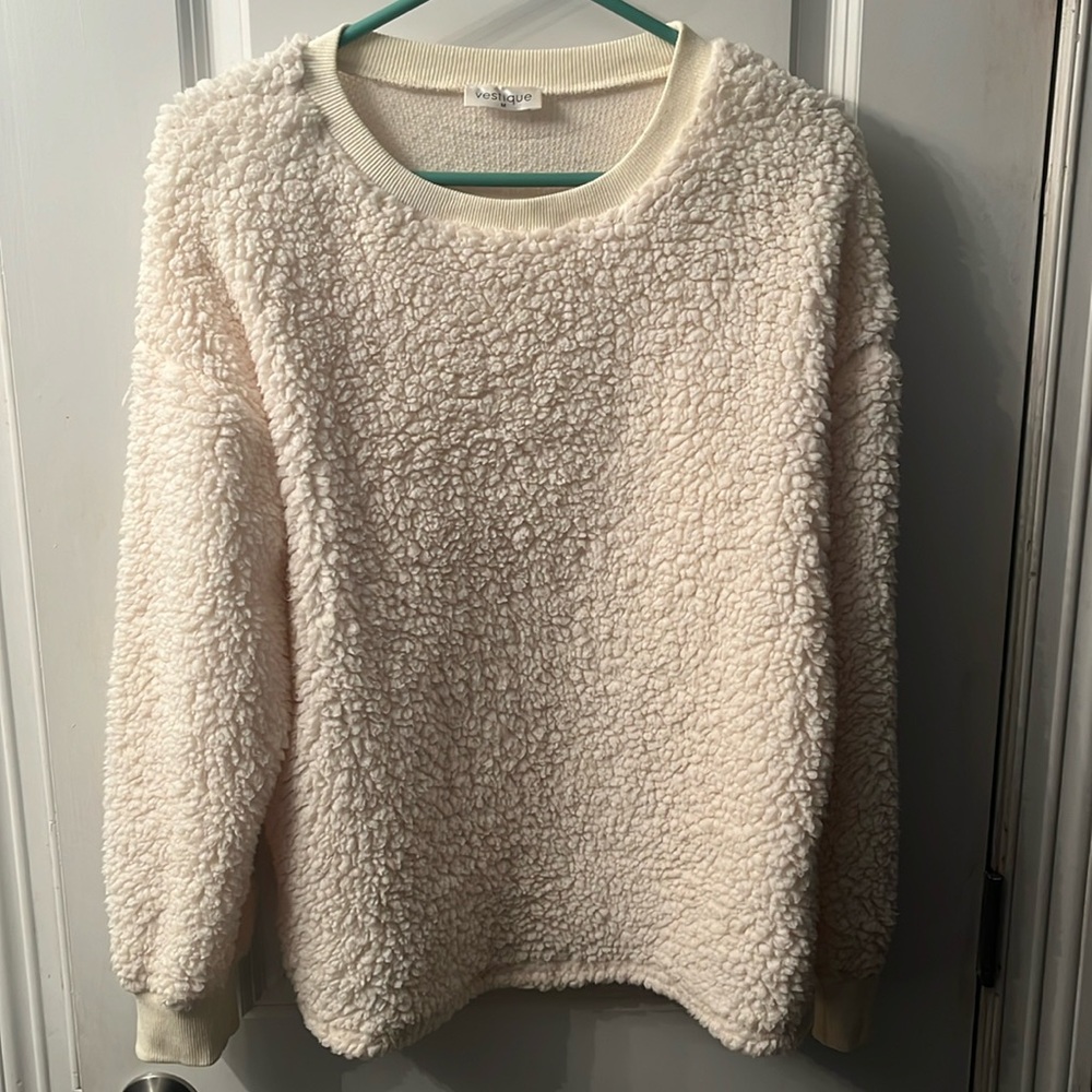 Vestique fuzzy sweater